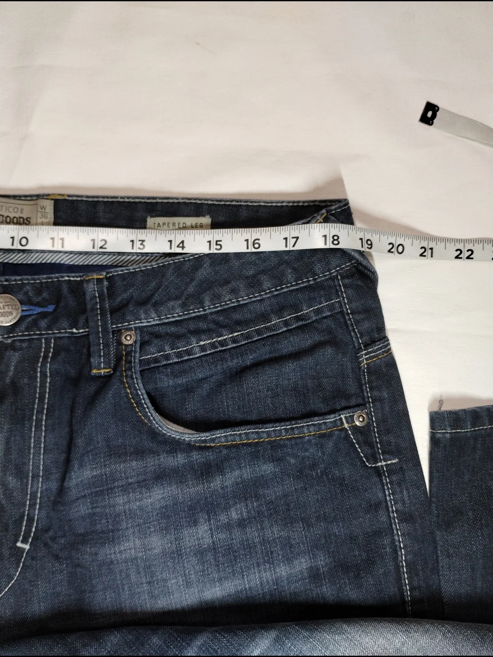 Men's Straight Fit Dark Blue Jeans - Unbranded Size (38X34)